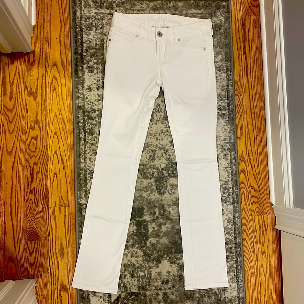 Guess Jeans